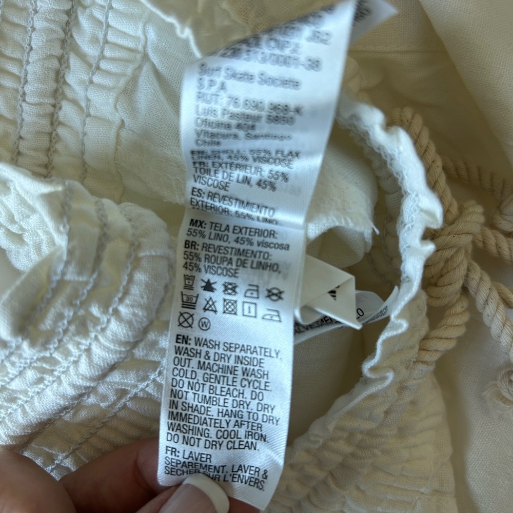 NWT Roxy shorts. Sz XL. Off white linen blend. Rope tie detail. Adorable! - Picture 12 of 16
